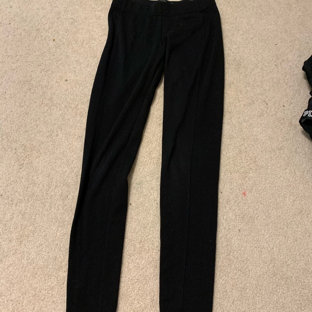 Black leggings